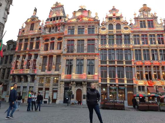 38734792_518693385259016_6594475142552748032_n